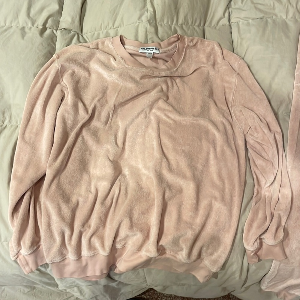 sub-urban riot sweat set top